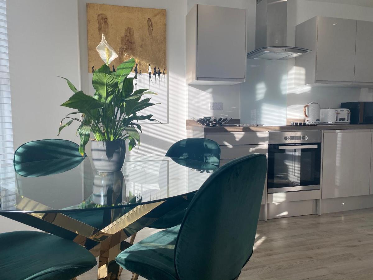 Stylish Pontcanna Flat Near City Centre Cardiff Exterior foto